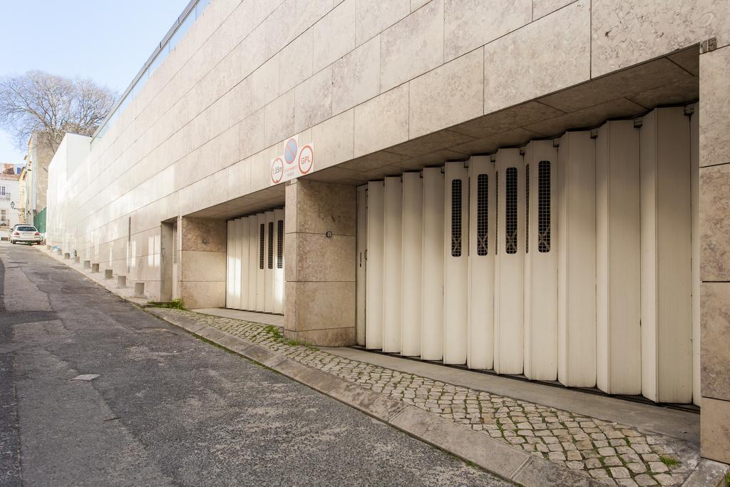 Joivy Inviting Studio Near Green Street Lisbon Bagian luar foto