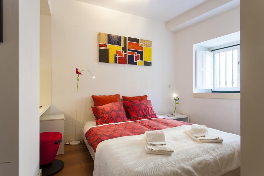 Joivy Inviting Studio Near Green Street Lisbon Bagian luar foto