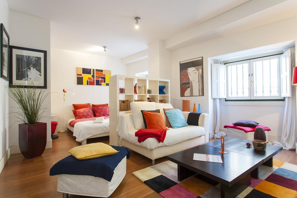 Joivy Inviting Studio Near Green Street Lisbon Bagian luar foto